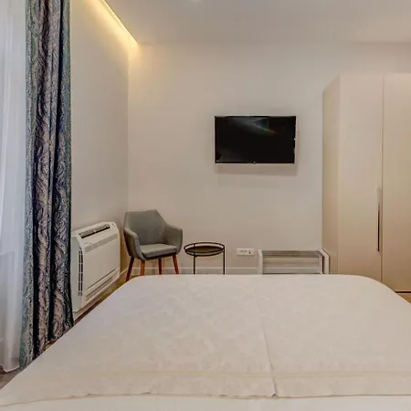 Royal Theatre Lägenhet Split